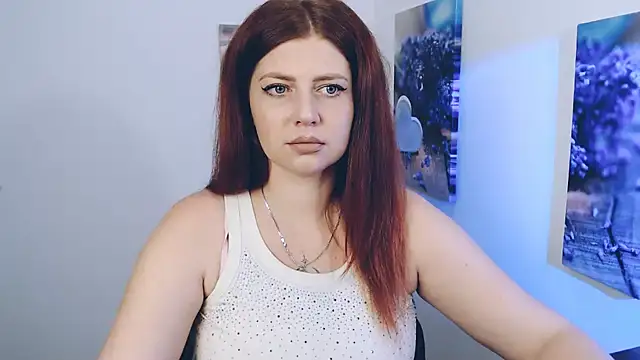 Snapshot of Lizzy_Love chatting on October 2025 12:46:02 PM Lizzy Love online show from October 2025 12:46:02 PM