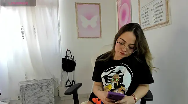 cindy love2 online show from March 2025 01:12:01 PM