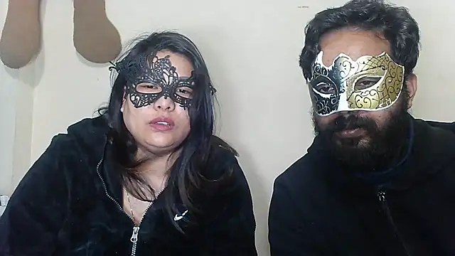 Cutehornycouples online show from January 2026 06:02:02 PM