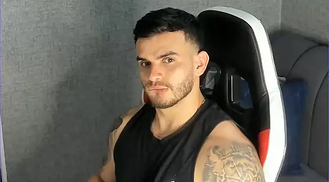 Ricardogo19 online show from March 2025 11:03:02 PM