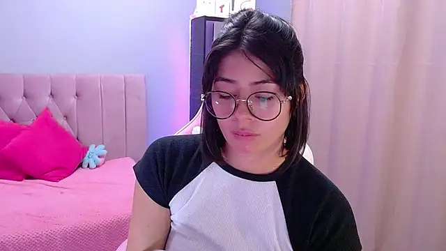 LoaLuxury online show from March 2025 12:51:01 AM