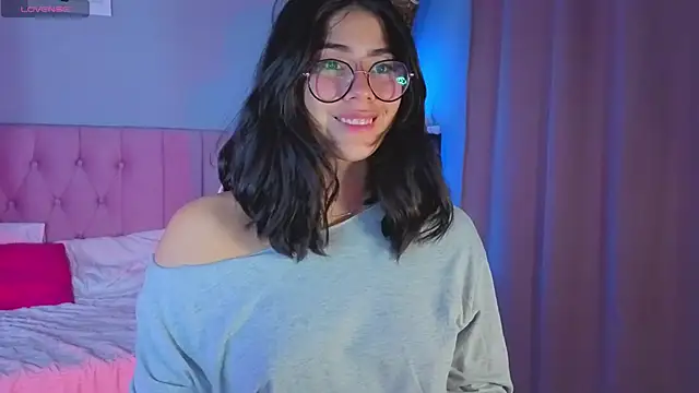 LoaLuxury online show from October 2025 12:06:01 AM