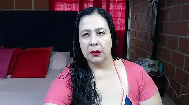 karlaton1977 online show from February 2025 03:58:01 PM