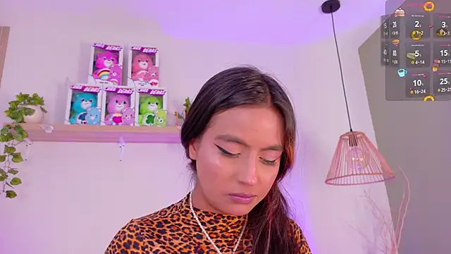 Snapshot of emily_bank chatting on May 2026 08:15:01 PM emily bank online show from May 2026 08:15:01 PM