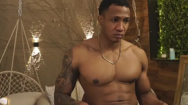 Logan Varela online show from September 2025 03:14:01 PM