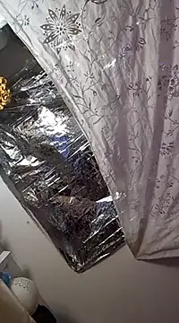 Snapshot of gurlnips chatting on February 2025 11:17:02 AM gurlnips online show from February 2025 11:17:02 AM