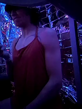 Snapshot of gurlnips chatting on February 2025 09:02:01 AM gurlnips online show from February 2025 09:02:01 AM