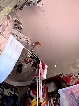 Snapshot of gurlnips chatting on March 2025 11:27:01 PM gurlnips online show from March 2025 11:27:01 PM