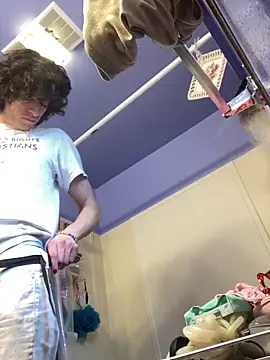 Snapshot of gurlnips chatting on March 2025 12:01:02 AM gurlnips online show from March 2025 12:01:02 AM