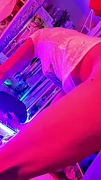 Snapshot of gurlnips chatting on September 2025 09:59:02 PM gurlnips online show from September 2025 09:59:02 PM