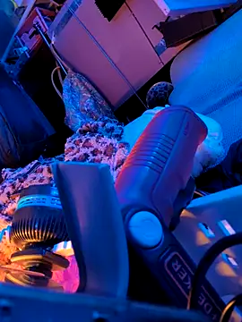 Snapshot of gurlnips chatting on September 2025 02:55:01 AM gurlnips online show from September 2025 02:55:01 AM