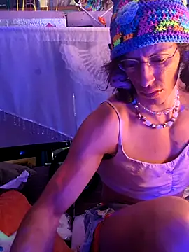 Snapshot of gurlnips chatting on September 2025 10:03:02 PM gurlnips online show from September 2025 10:03:02 PM