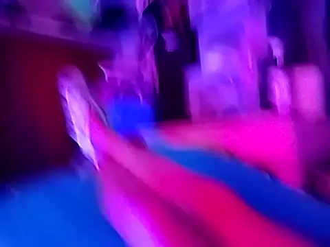 Snapshot of gurlnips chatting on October 2025 05:25:02 PM gurlnips online show from October 2025 05:25:02 PM