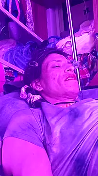 gurlnips online show from December 2025 04:06:02 AM