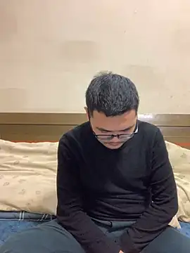Snapshot of lililiwuwuwu chatting on December 2024 01:16:02 PM lililiwuwuwu online show from December 2024 01:16:02 PM