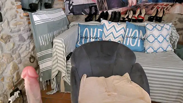 sara love89 online show from December 2025 03:30:02 PM