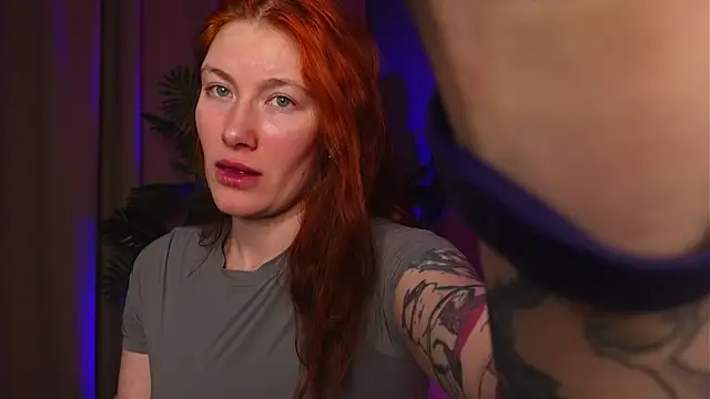 Liv Fay online show from January 2026 02:01:02 PM