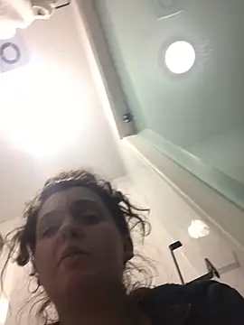 Sxybitch2024 online show from February 2026 12:52:02 AM