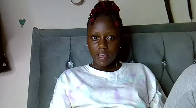 sexybree  online show from January 2025 05:45:01 PM