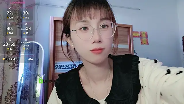 Lili 666 online show from January 2025 07:46:02 AM