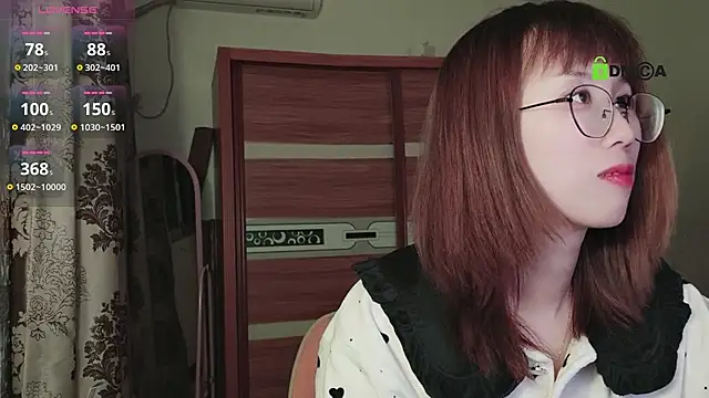 Lili 666 online show from February 2025 06:04:02 PM