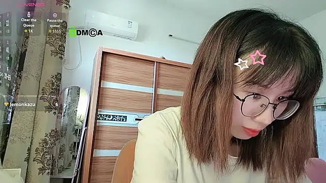 Lili 666 online show from September 2025 07:32:02 AM