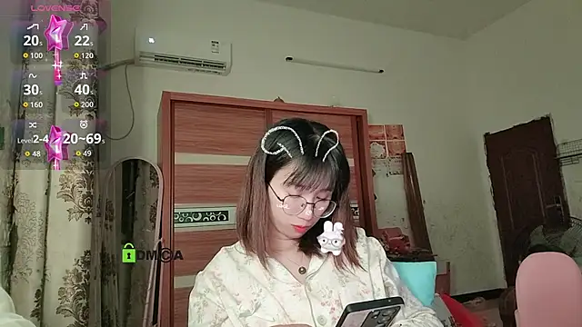 Lili 666 online show from November 2025 03:25:01 PM