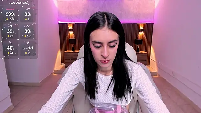 karlaa james online show from March 2026 11:16:02 AM