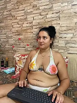 saray gomez22 online show from February 2025 06:43:02 PM