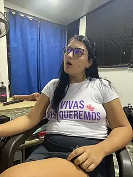 saray gomez22 online show from March 2025 01:00:02 AM