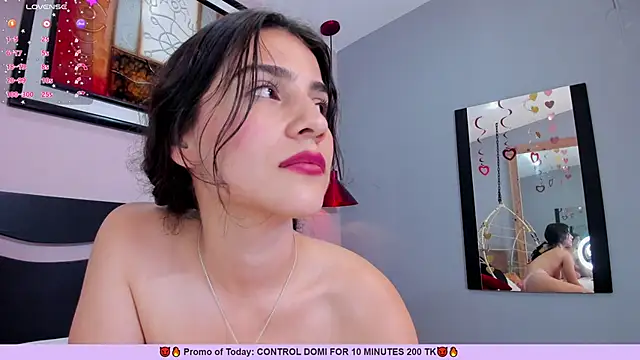 Snapshot of Miranda_doll_ chatting on February 2025 06:26:02 PM Miranda doll online show from February 2025 06:26:02 PM