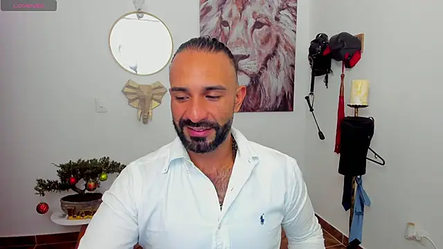 Snapshot of mr_maik chatting on January 2025 09:43:02 AM mr maik online show from January 2025 09:43:02 AM