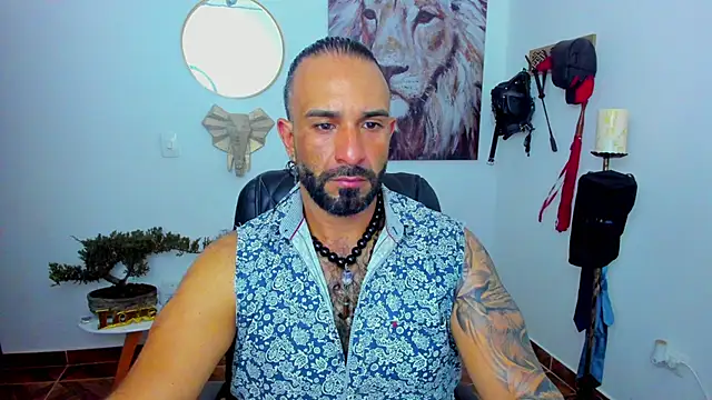 Snapshot of mr_maik chatting on January 2025 12:39:01 AM mr maik online show from January 2025 12:39:01 AM