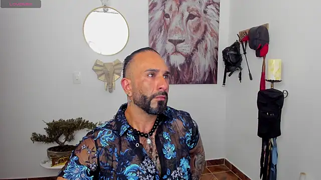 Snapshot of mr_maik chatting on January 2025 08:09:01 PM mr maik online show from January 2025 08:09:01 PM