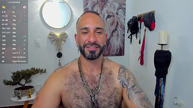 Snapshot of mr_maik chatting on February 2025 12:33:01 PM mr maik online show from February 2025 12:33:01 PM
