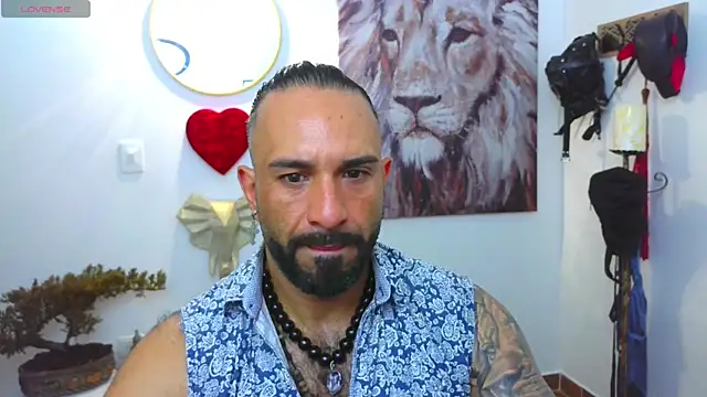 Snapshot of mr_maik chatting on March 2025 05:14:02 PM mr maik online show from March 2025 05:14:02 PM