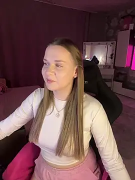 Lexi noah online show from March 2026 08:45:01 PM