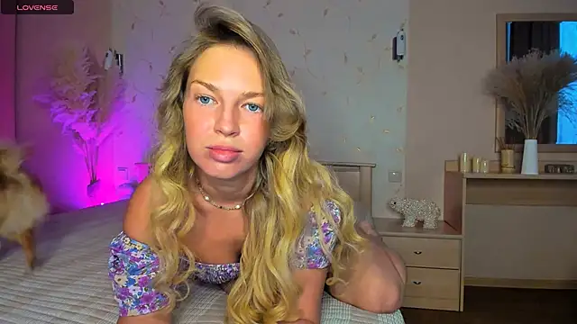 Snapshot of Jeanne_Williams chatting on February 2025 03:24:02 AM Jeanne Williams online show from February 2025 03:24:02 AM