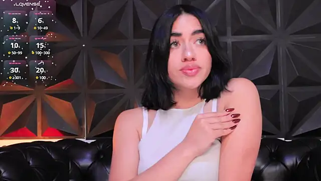 KasiaNoir  online show from January 2025 12:37:01 PM