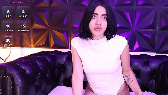 KasiaNoir  online show from November 2025 12:05:02 PM