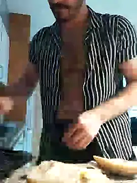 Analcholic online show from December 2024 11:35:01 AM