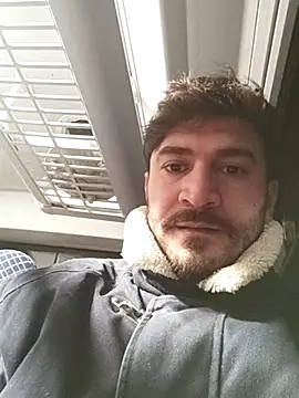 Analcholic online show from December 2024 05:07:01 AM