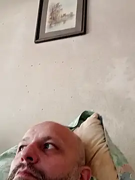 Snapshot of AlexandruCsaba chatting on March 2025 09:45:02 AM AlexandruCsaba online show from March 2025 09:45:02 AM