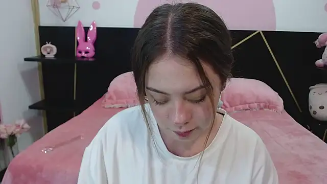 DanniAbbey online show from March 2025 05:39:02 PM