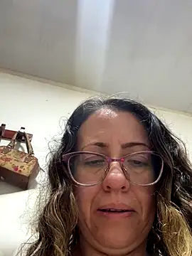 Snapshot of miss_hanna07 chatting on December 2025 08:50:02 PM miss hanna07 online show from December 2025 08:50:02 PM