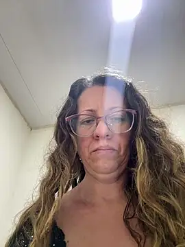 Snapshot of miss_hanna07 chatting on December 2025 09:40:01 AM miss hanna07 online show from December 2025 09:40:01 AM