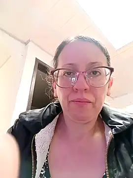 Snapshot of miss_hanna07 chatting on January 2026 06:35:02 PM miss hanna07 online show from January 2026 06:35:02 PM