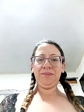 Snapshot of miss_hanna07 chatting on January 2026 11:15:01 AM miss hanna07 online show from January 2026 11:15:01 AM