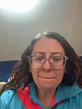 Snapshot of miss_hanna07 chatting on February 2026 05:32:01 PM miss hanna07 online show from February 2026 05:32:01 PM