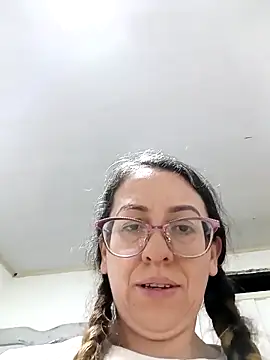 Snapshot of miss_hanna07 chatting on April 2026 02:51:02 AM miss hanna07 online show from April 2026 02:51:02 AM